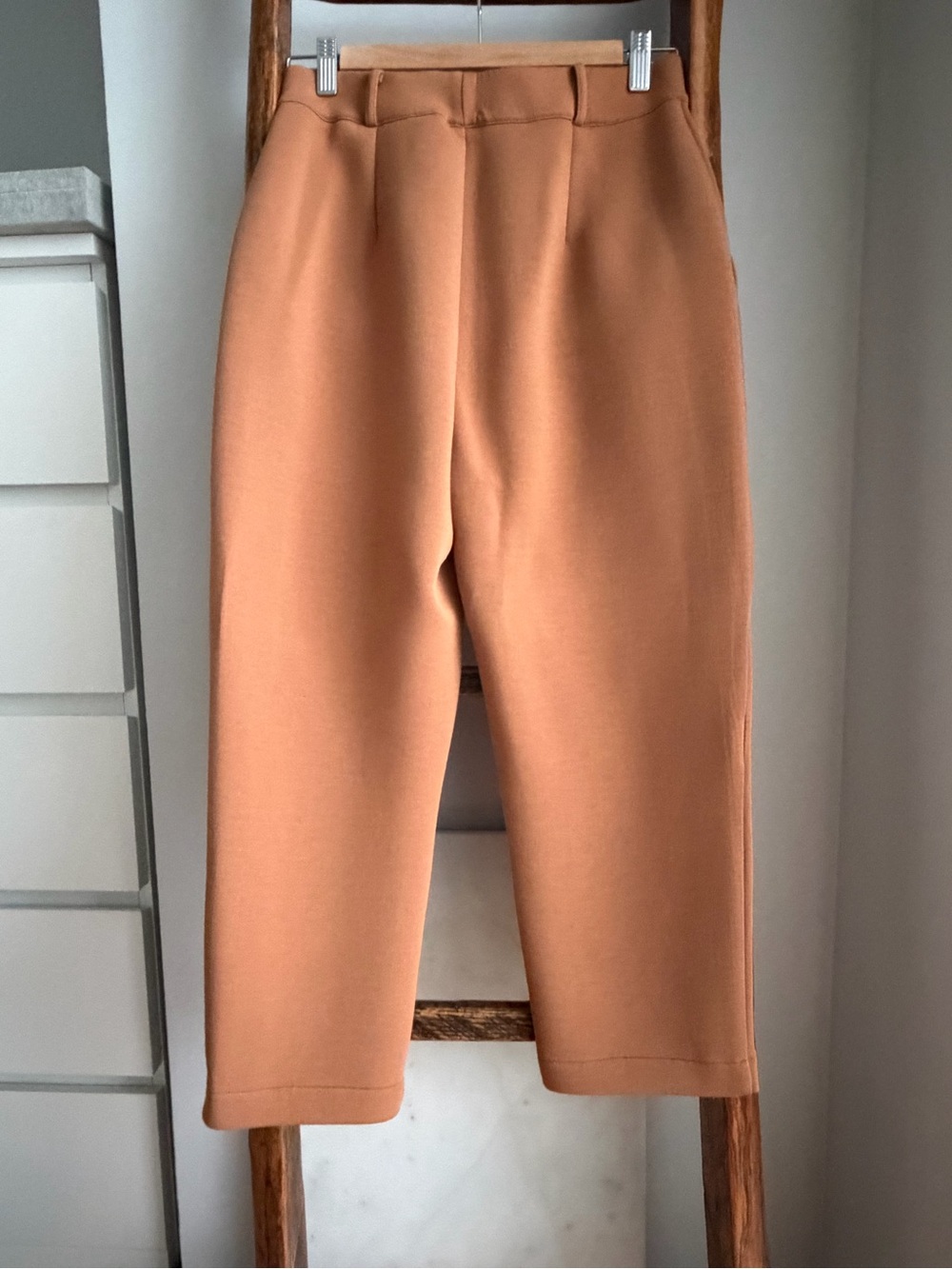 Lezé the Label Set - Amaya Sweater & Haven Pants, Size M - Picture 8 of 10